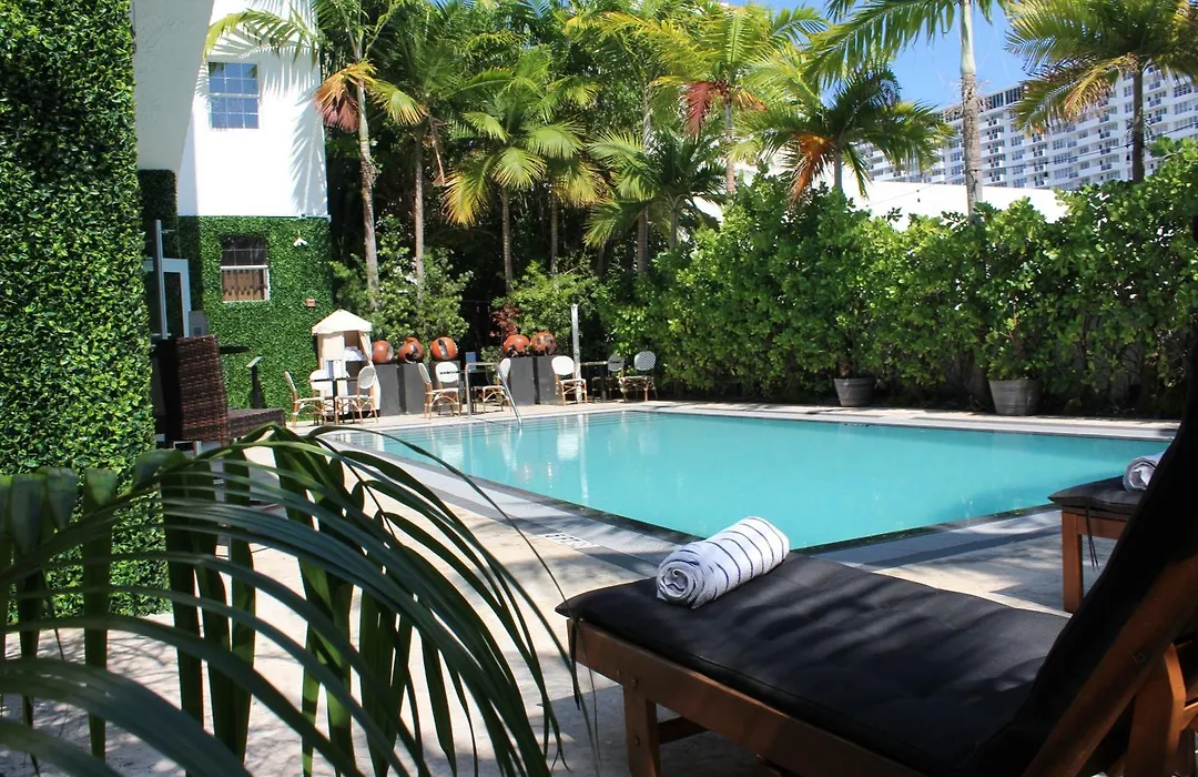 San Juan Hotel Miami Beach-1