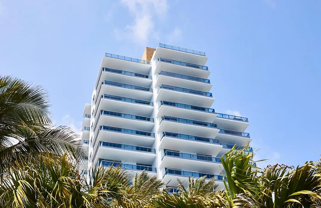 Domio Monte Carlo-1